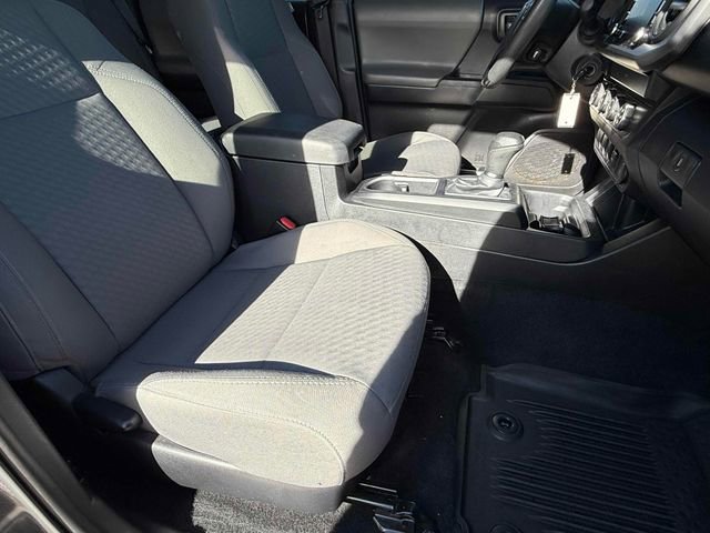 Used 2020 Toyota Tacoma SR image 19