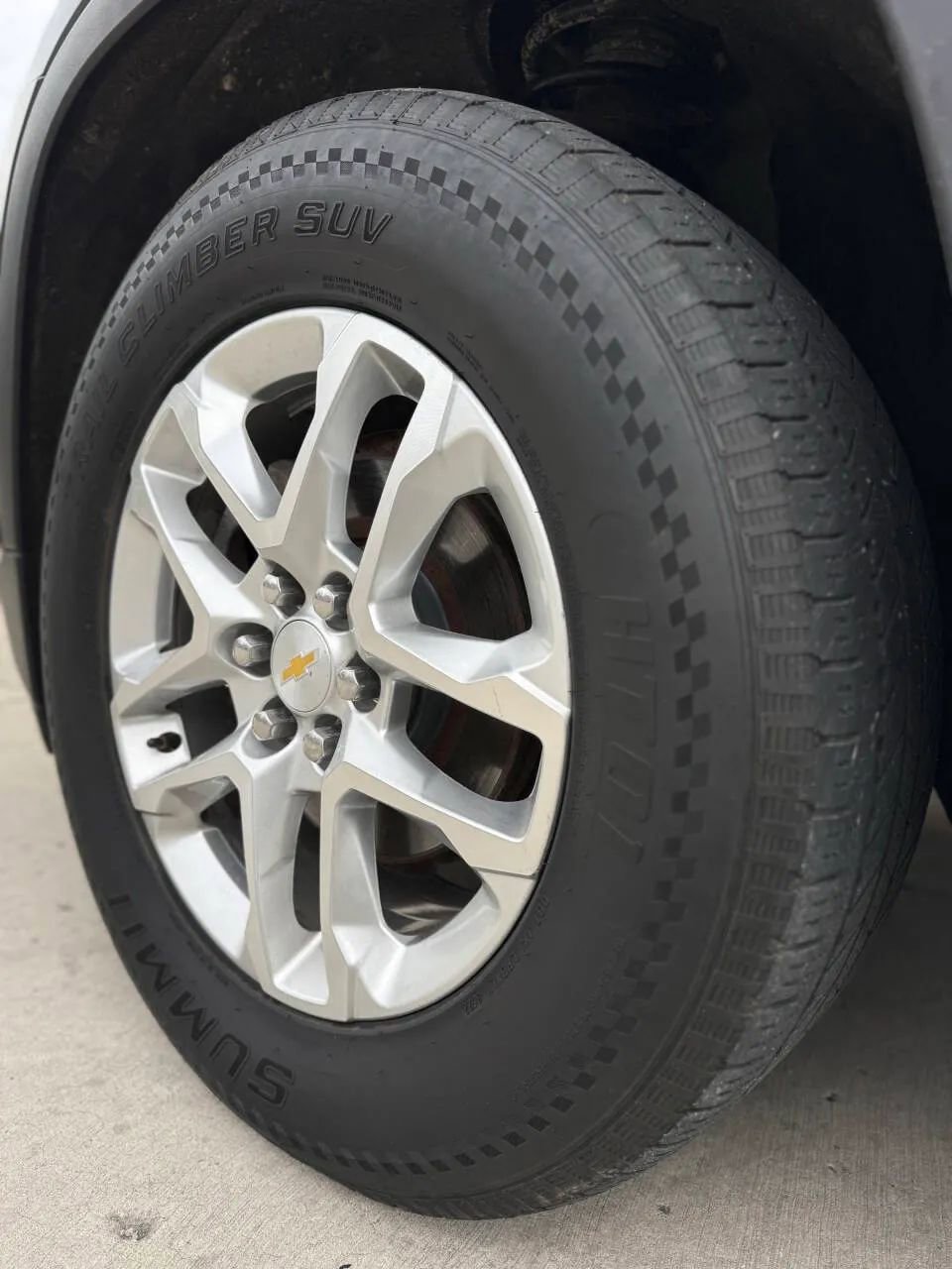 Used 2018 Chevrolet Traverse LT AWD/4WD image 10