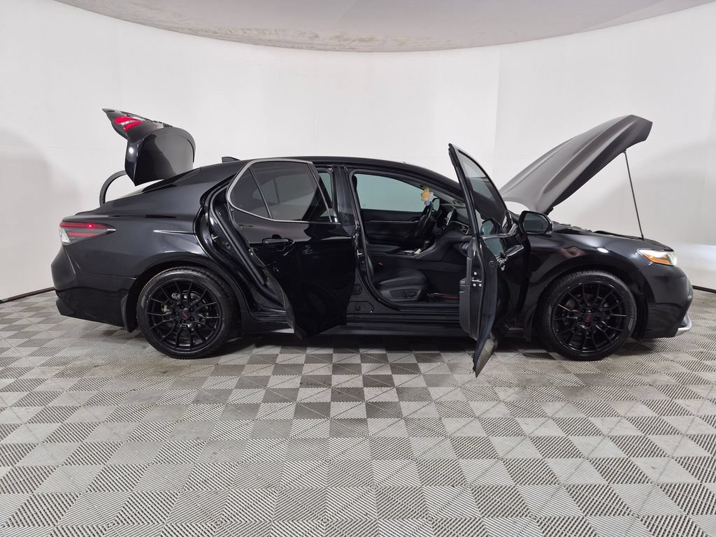 Used 2021 Toyota Camry XSE w/ Navigation Package FWD image 9