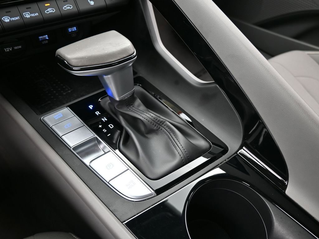 Used 2022 Hyundai Elantra SEL w/ Convenience + Premium Package image 27