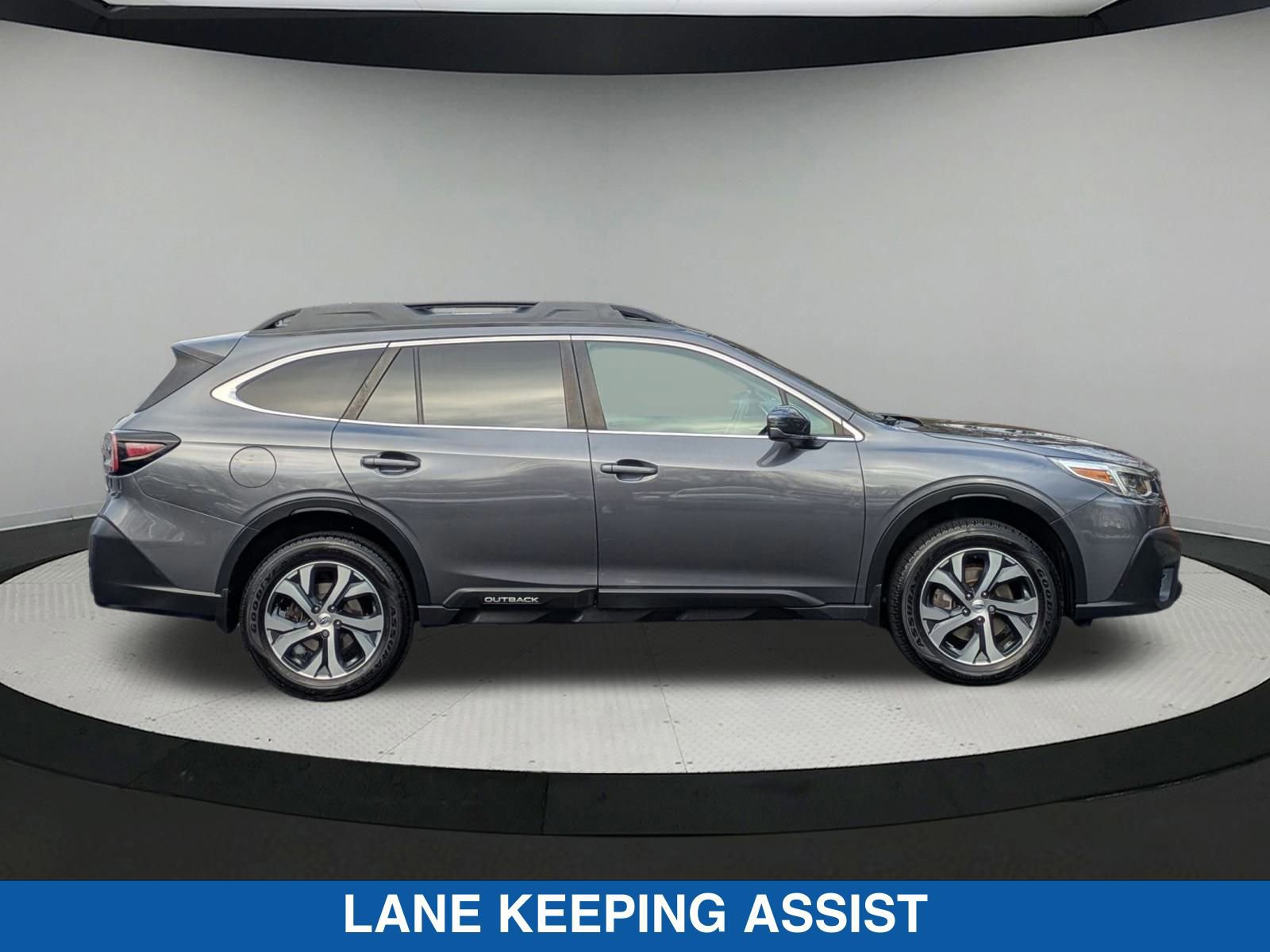 Used 2020 Subaru Outback Limited image 2