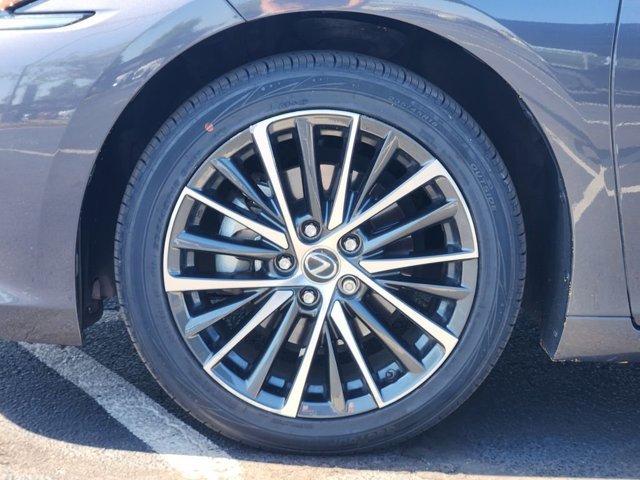 Certified 2024 Lexus ES 350 w/ Premium Package FWD image 13