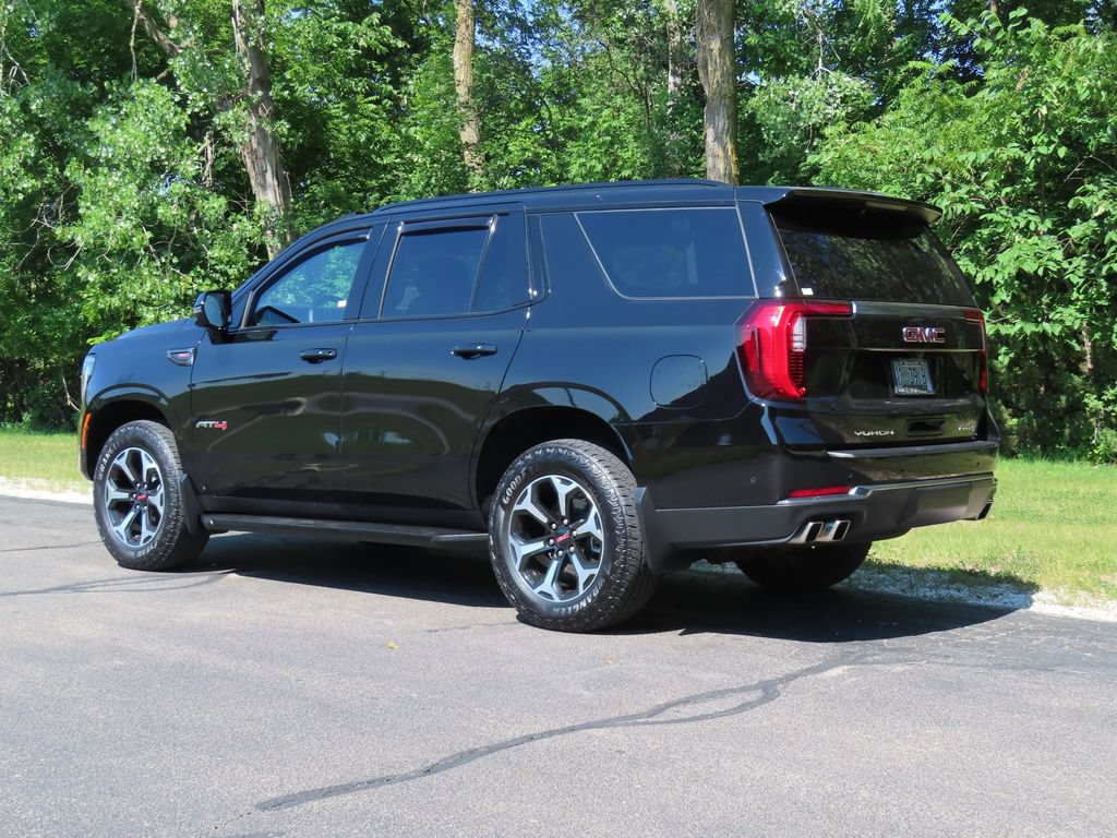 Certified 2025 GMC Yukon AT4 AWD/4WD image 30