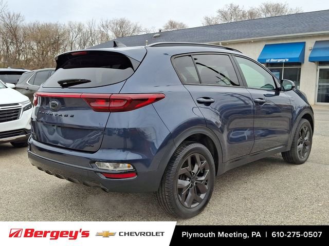 Used 2022 Kia Sportage Nightfall Edition image 8