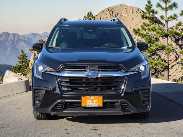 Certified 2025 Subaru Ascent Premium image 3