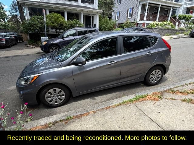 Used 2017 Hyundai Accent SE FWD image 4
