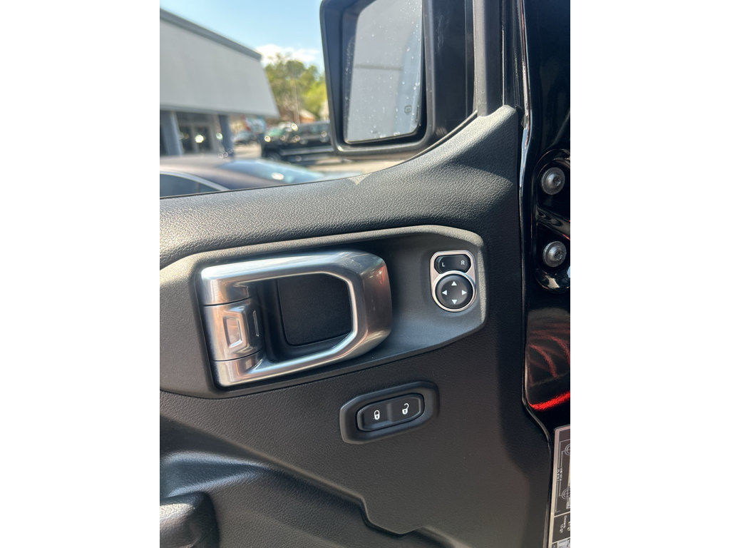 Used 2021 Jeep Gladiator Sport AWD/4WD image 16