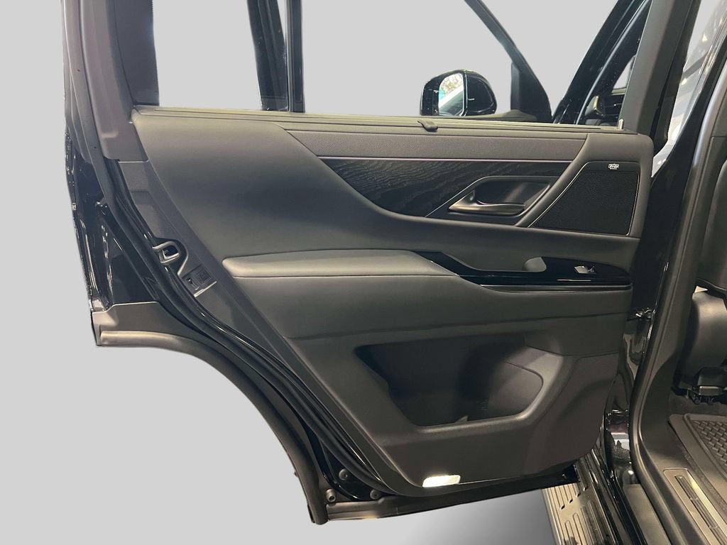 New 2026 Lexus LX 700h Luxury AWD/4WD image 13