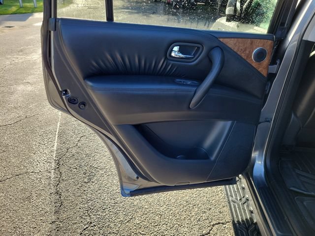 Used 2021 Nissan Armada SL w/ Captain's Chairs Package AWD/4WD image 16