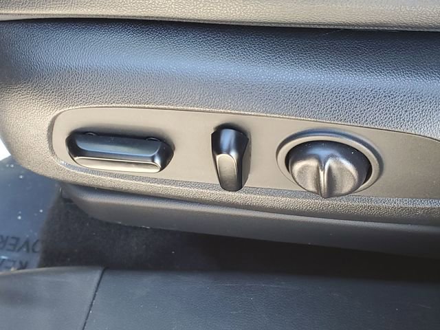 Used 2021 Buick Encore GX Select image 9