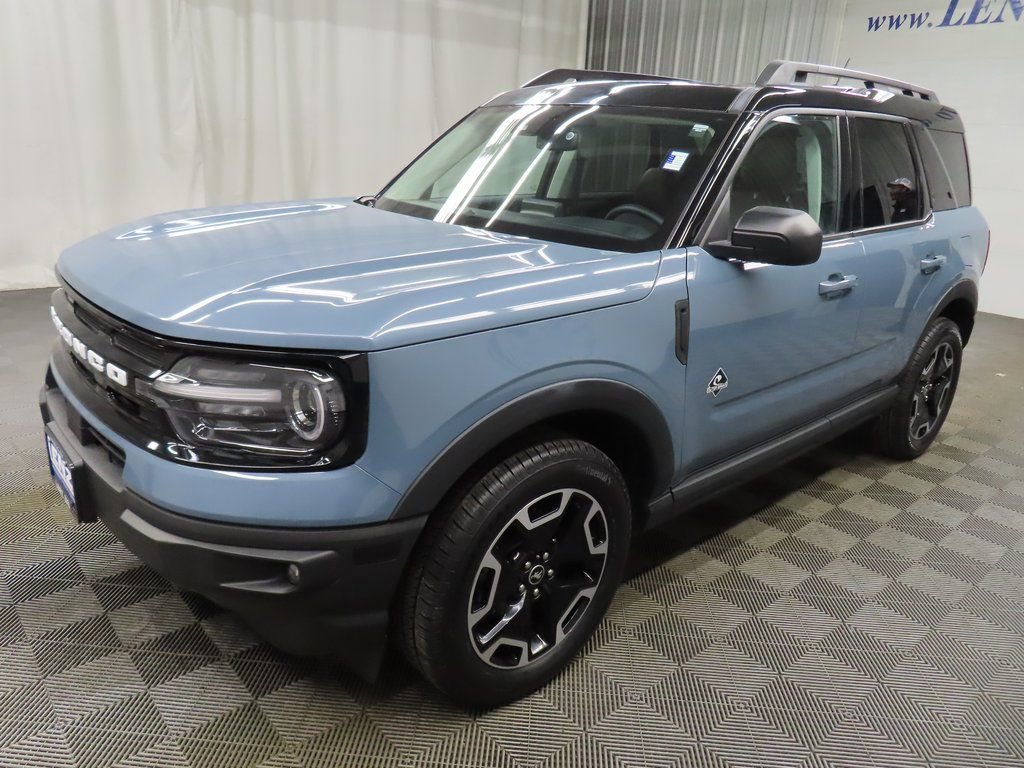 Used 2024 Ford Bronco Sport Outer Banks w/ Tech Package AWD/4WD image 6