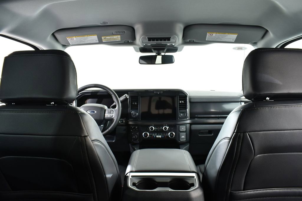 New 2026 Ford F350 Lariat w/ Black Appearance Package image 17