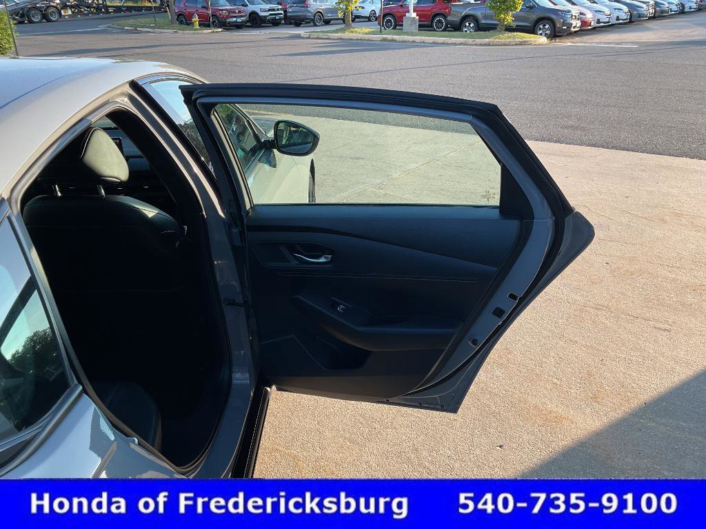 Used 2023 Honda Accord Sport image 16