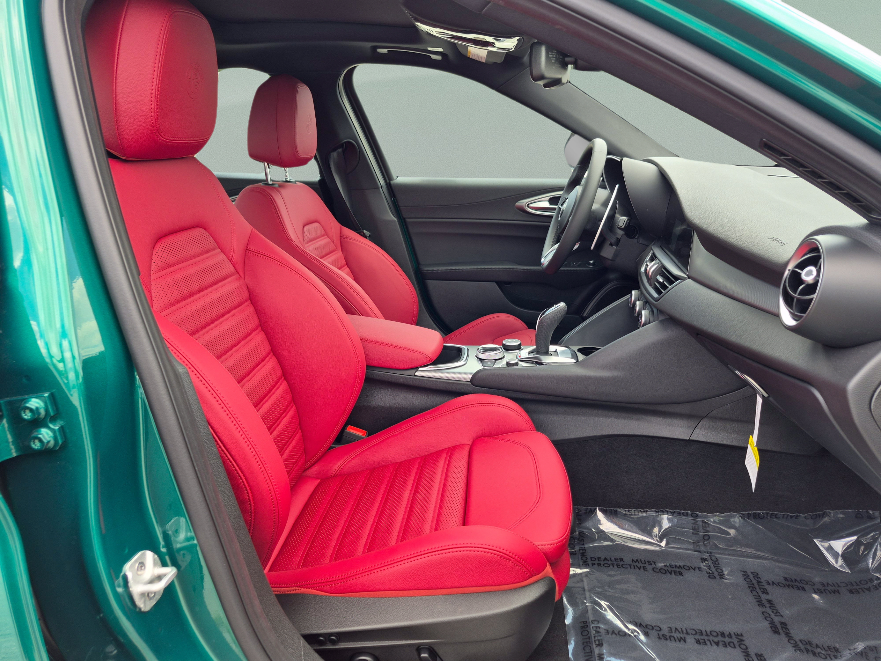 New 2026 Alfa Romeo Giulia w/ Driving Assist Package RWD image 20