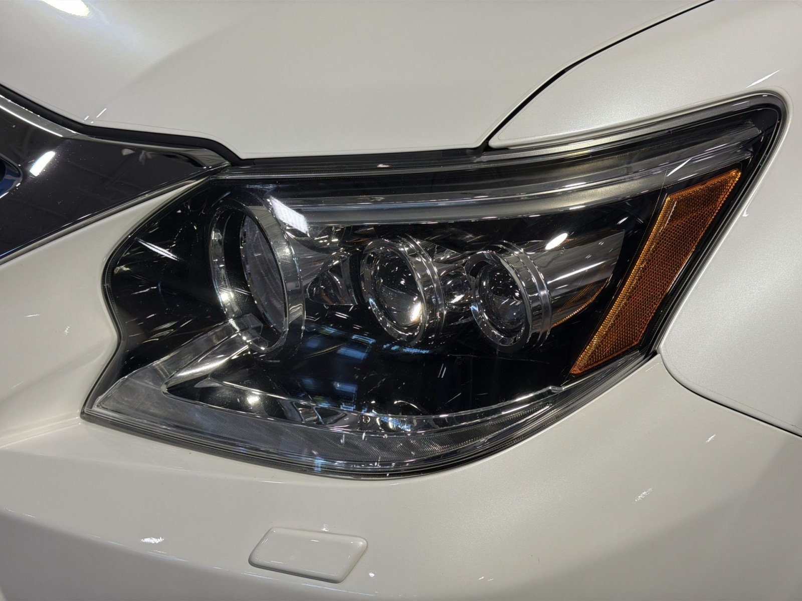 Used 2019 Lexus GX 460 Premium w/ Premium Package AWD/4WD image 10