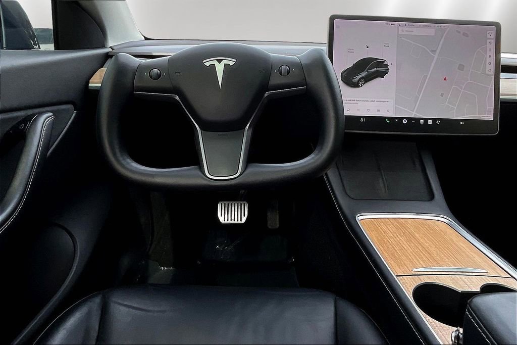 Used 2021 Tesla Model Y Long Range image 8