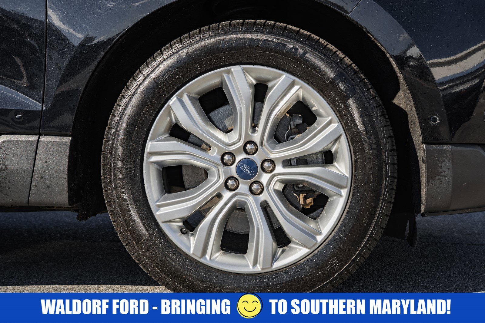 Certified 2020 Ford Edge Titanium w/ Equipment Group 301A image 19