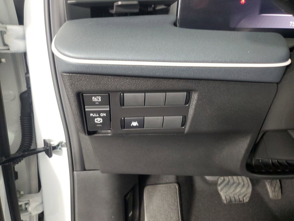 New 2026 Nissan Leaf w/ Floor Mat Package (S+) image 25