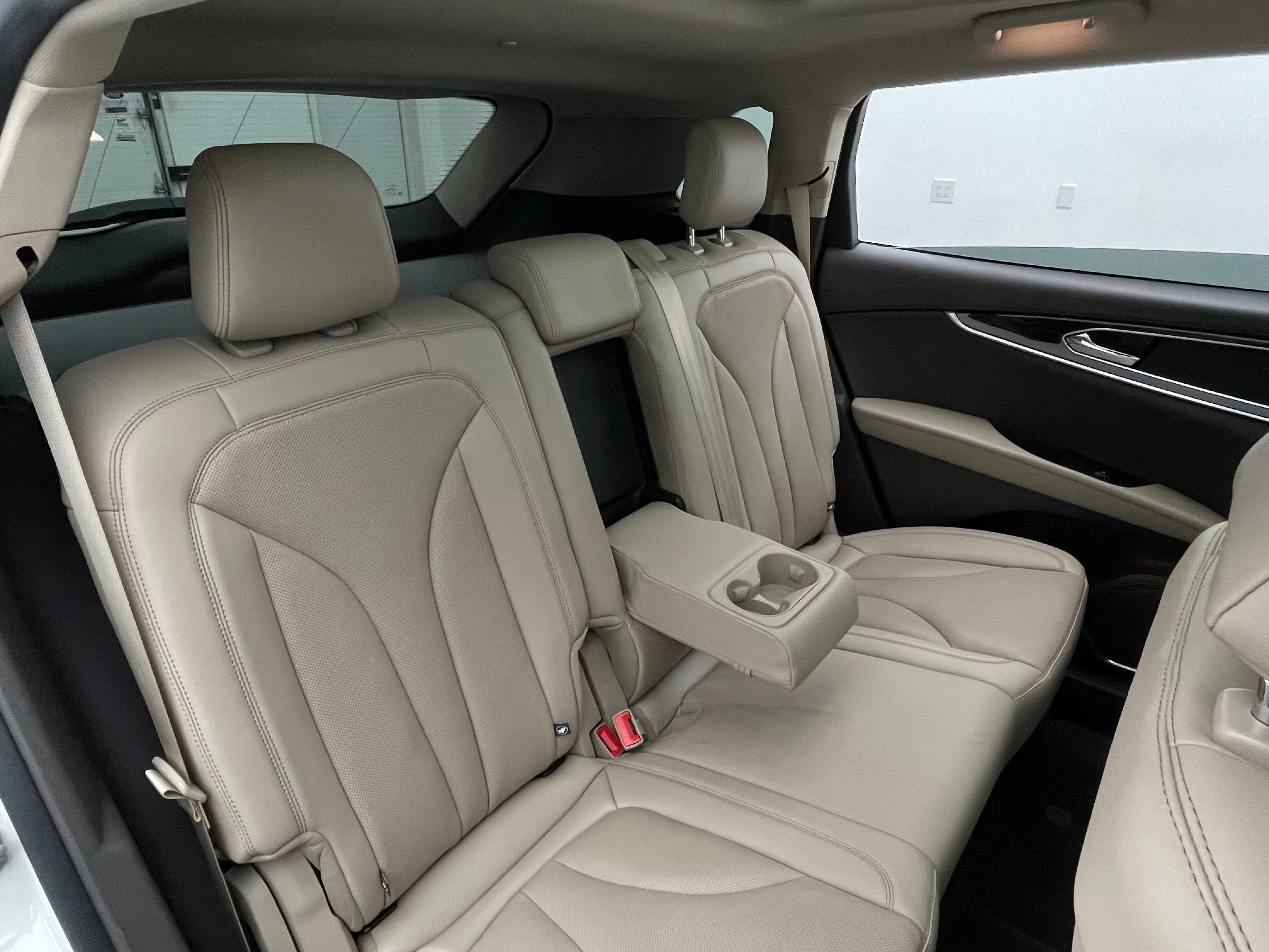 Used 2023 Lincoln Nautilus Reserve AWD/4WD image 41