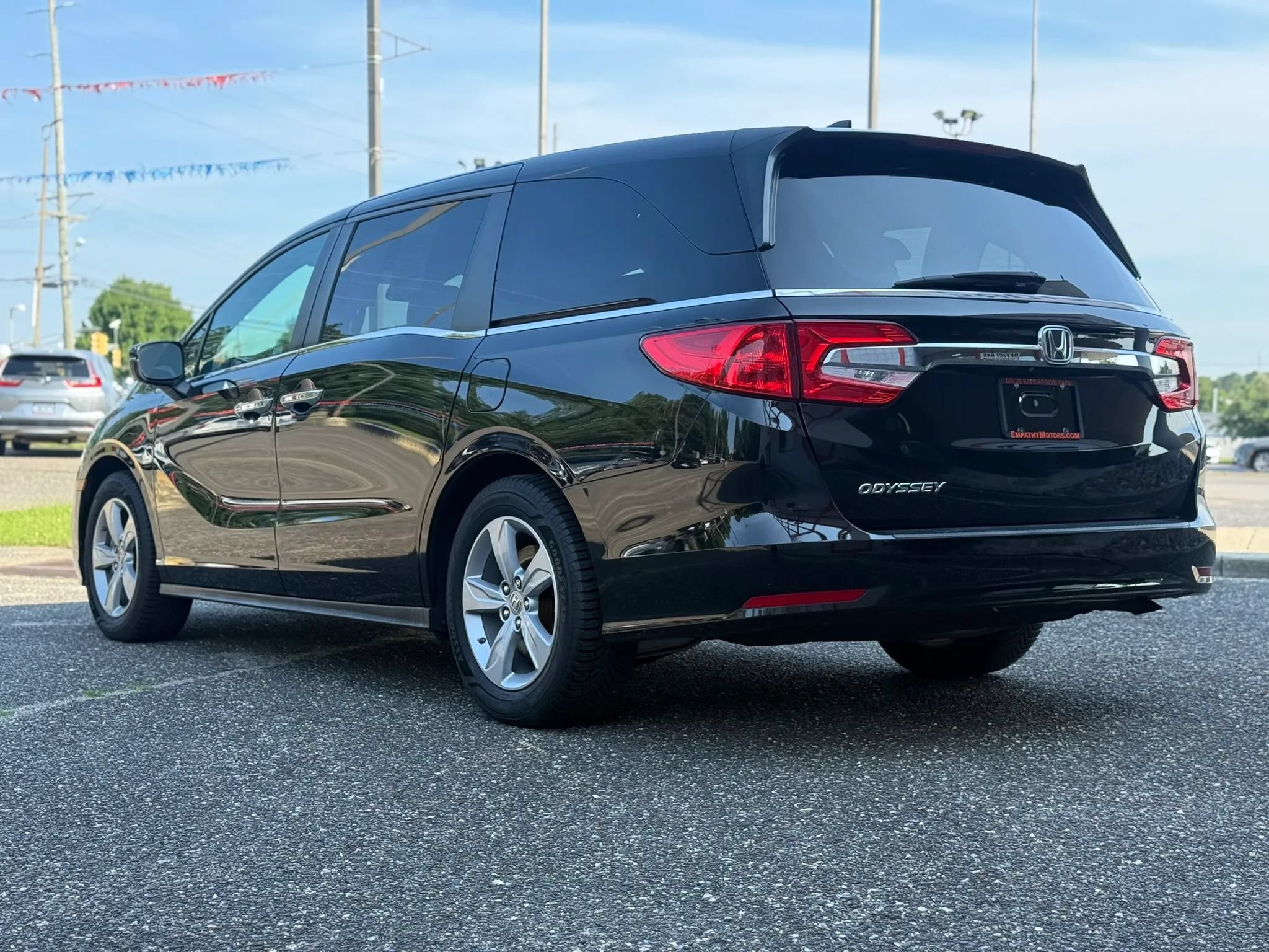 Used 2019 Honda Odyssey EX image 3