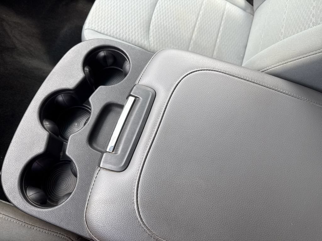 Used 2017 RAM 1500 Classic SLT RWD image 20