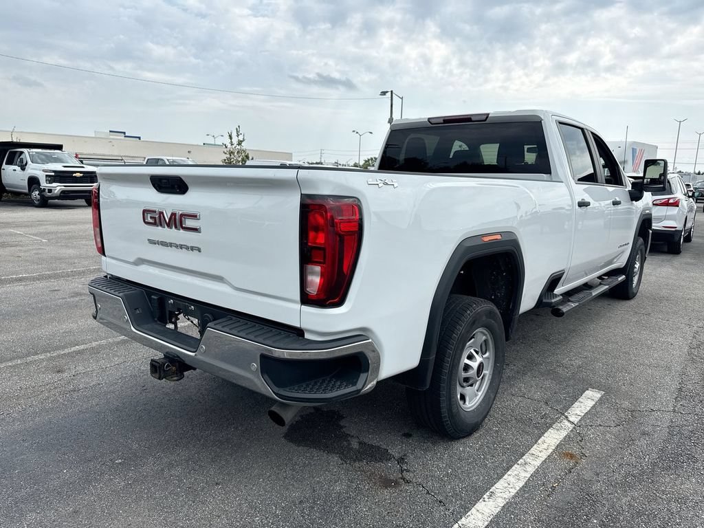 Used 2020 GMC Sierra 2500 4x4 Crew Cab w/ Convenience Package image 4