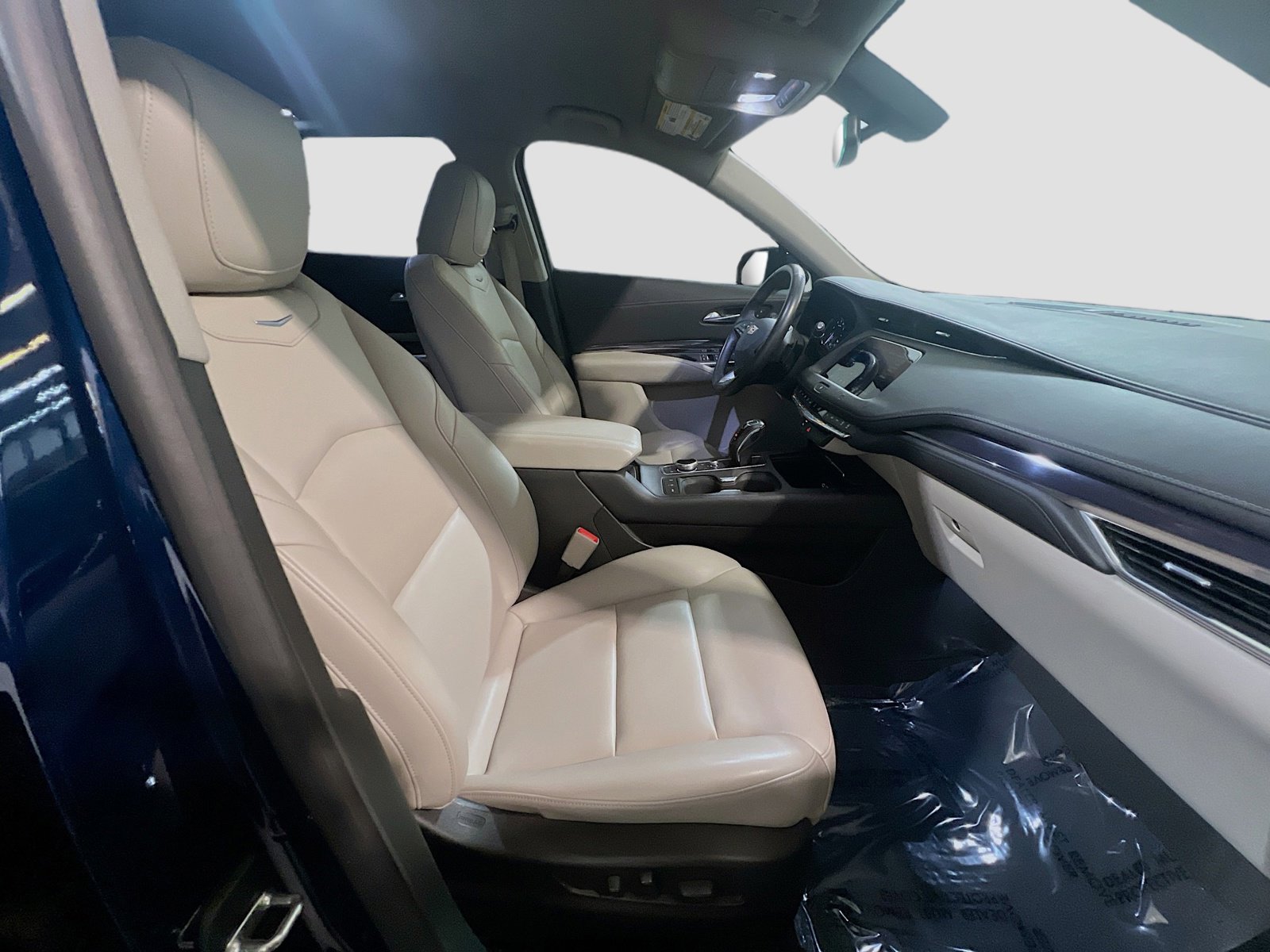 Used 2019 Cadillac XT4 Luxury FWD image 20