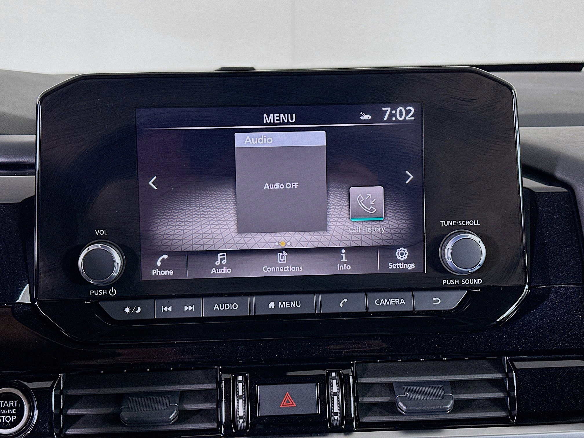 Used 2024 Nissan Pathfinder SV image 21