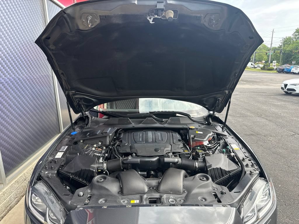 Used 2017 Jaguar XJ L Portfolio AWD/4WD image 21