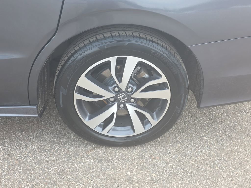 Used 2022 Honda Odyssey Touring image 35
