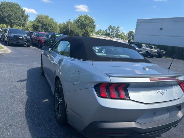 Used 2024 Ford Mustang Premium RWD image 8