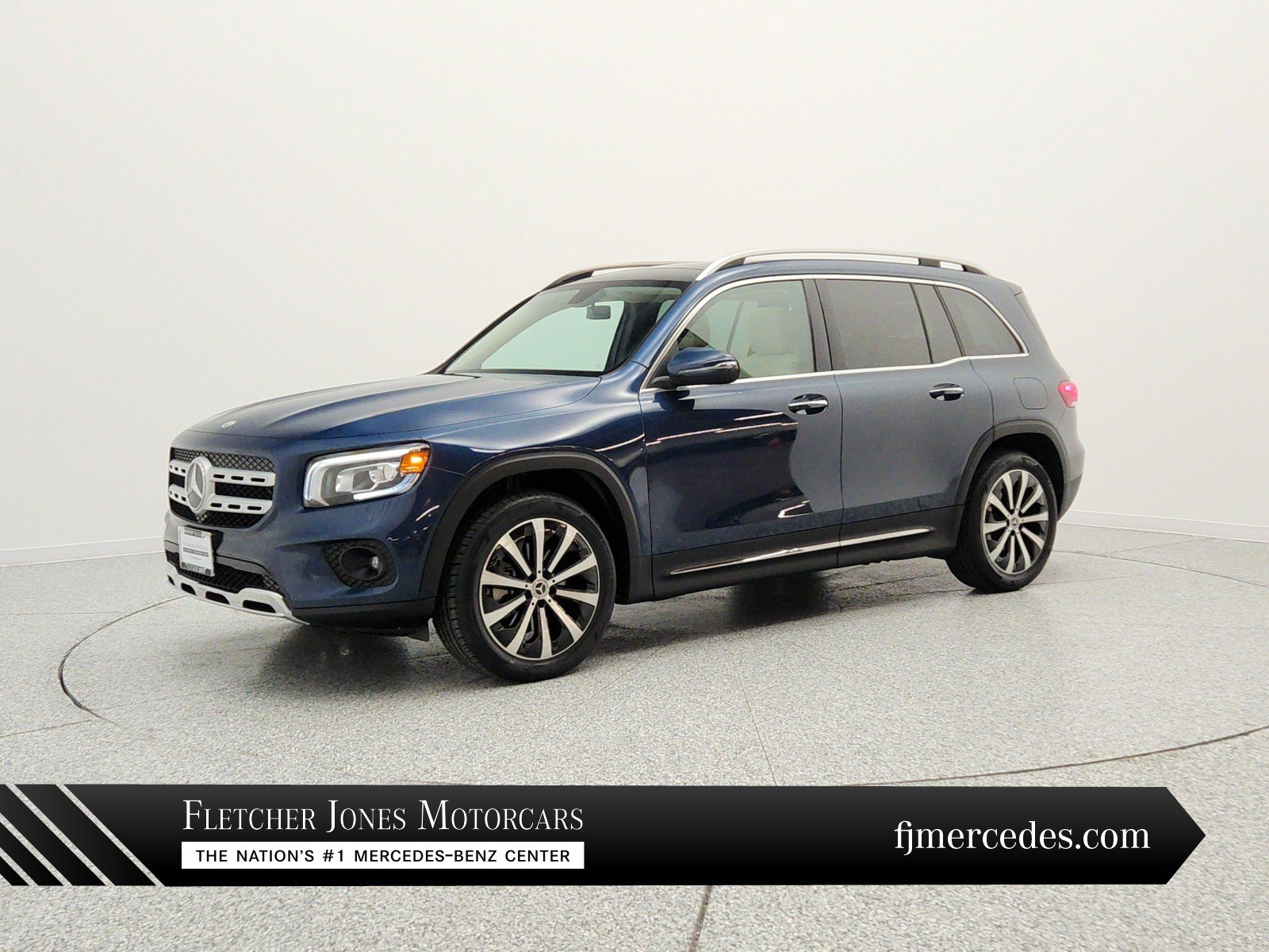 Used 2022 Mercedes-Benz GLB 250 image 1