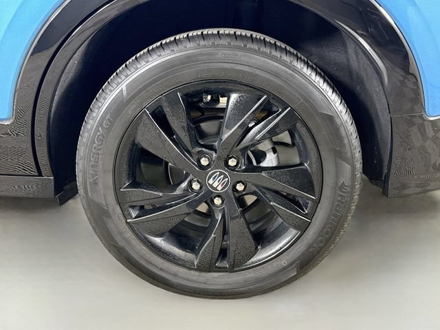 Used 2025 Buick Encore GX Sport Touring w/ Advanced Technology Package FWD image 29