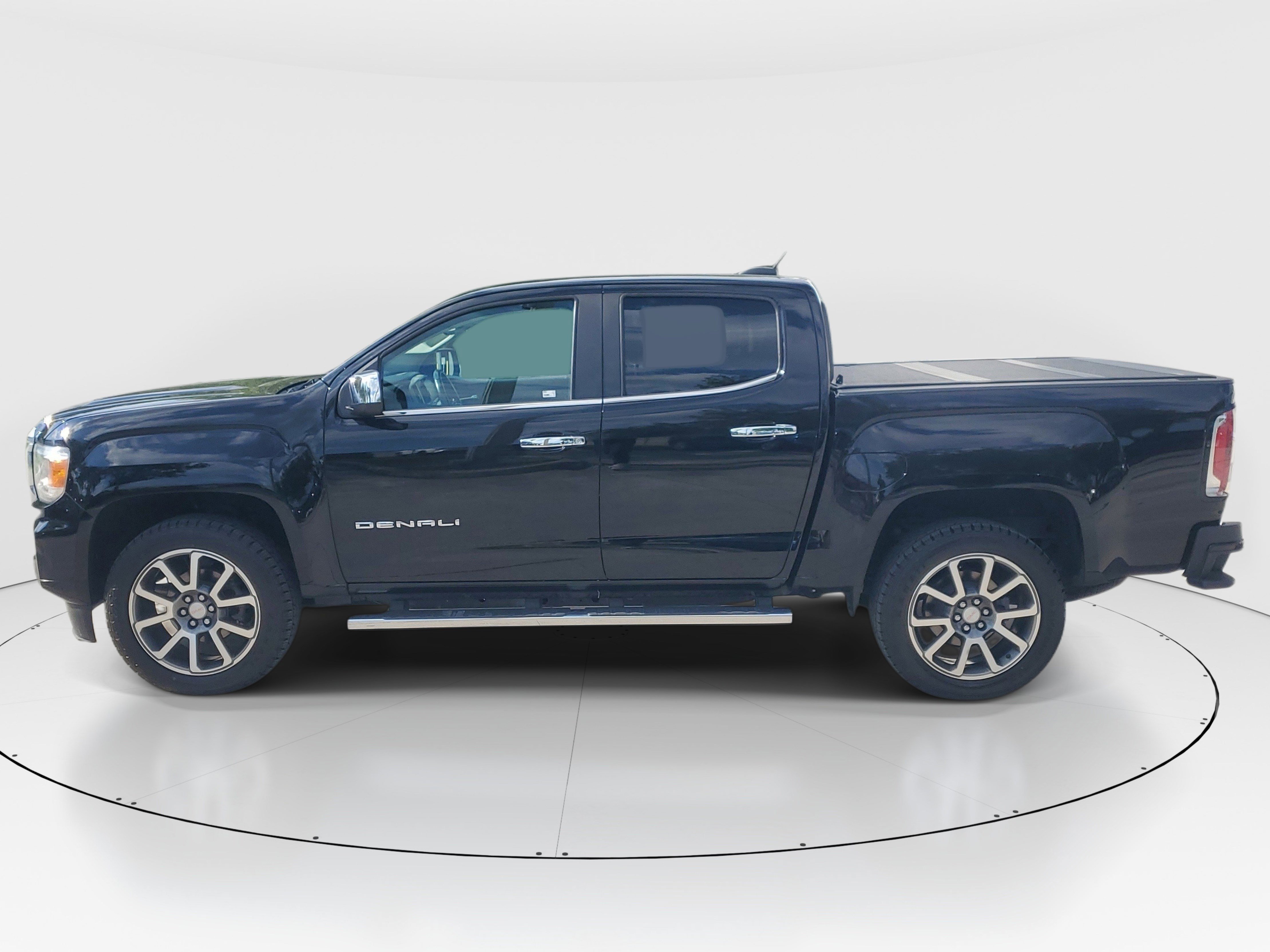 Used 2021 GMC Canyon Denali RWD image 6