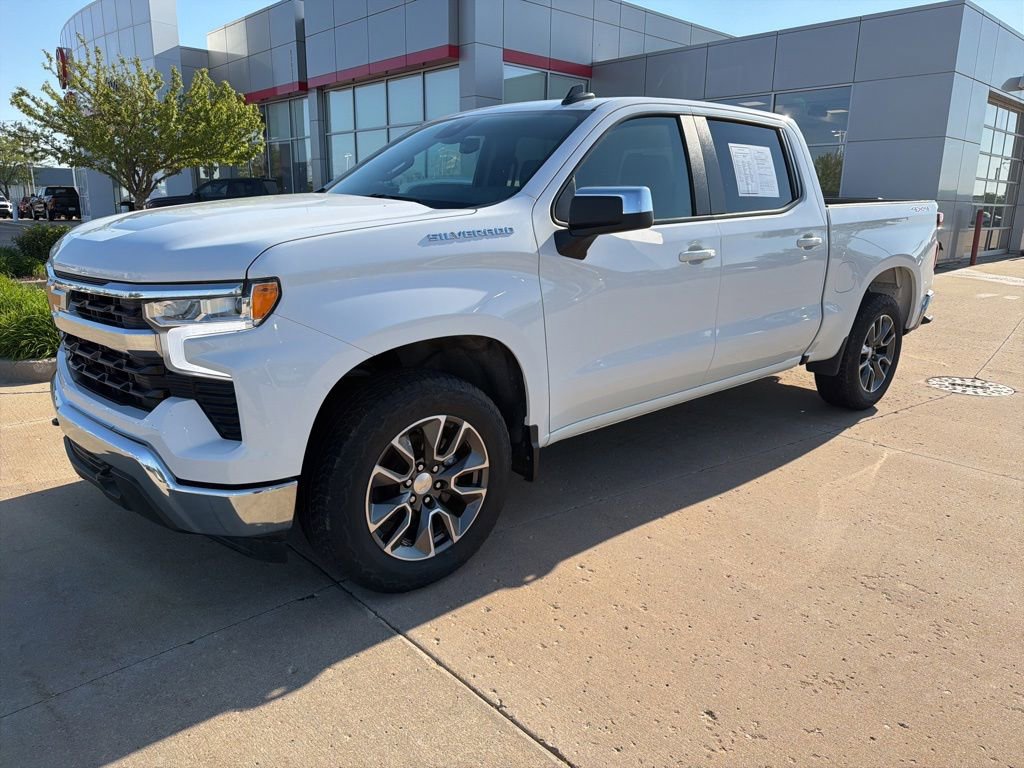 Used 2024 Chevrolet Silverado 1500 LT