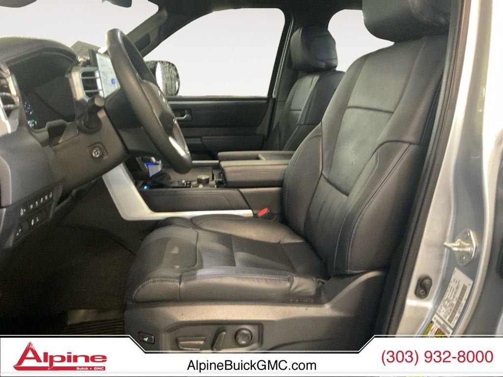 Used 2025 Toyota Tundra Platinum w/ Tow Tech Package AWD/4WD image 9