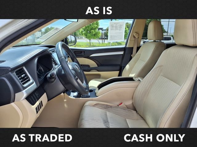 Used 2016 Toyota Highlander Plus FWD image 13