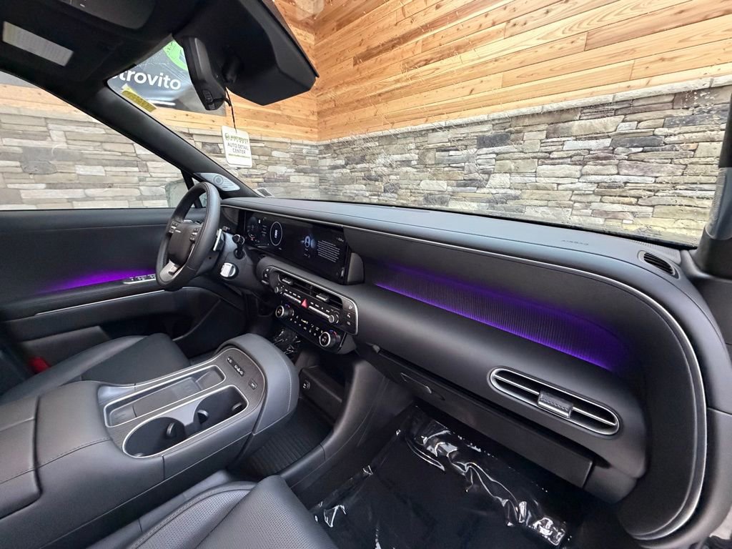 Used 2026 Hyundai Palisade Calligraphy image 13
