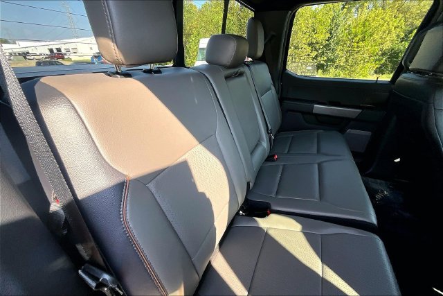 Used 2025 Ford F150 Lariat w/ Equipment Group 501A Mid AWD/4WD image 25