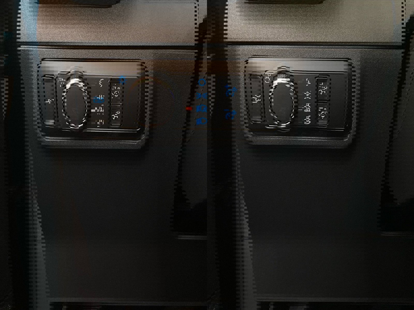 New 2026 Ford Mustang GT w/ Bronze Appearance Package image 11