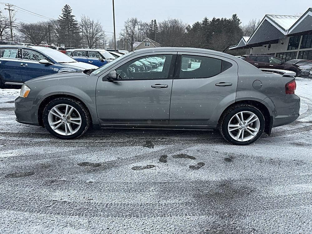 Used 2011 Dodge Avenger Heat image 2
