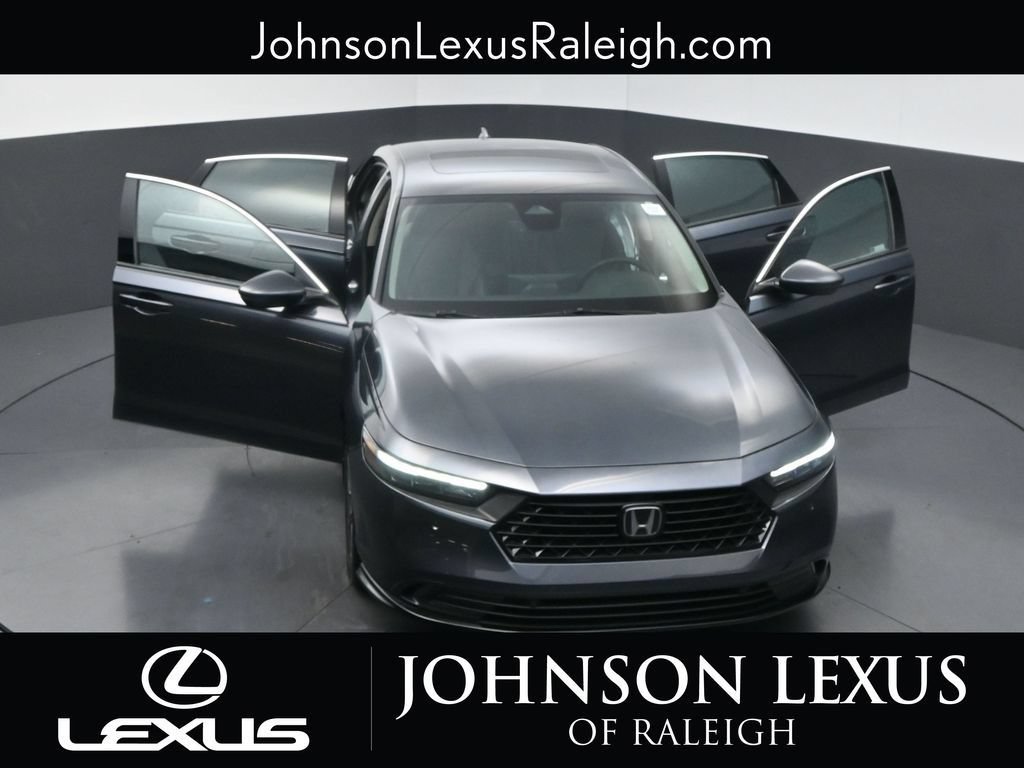 Used 2023 Honda Accord EX-L image 34