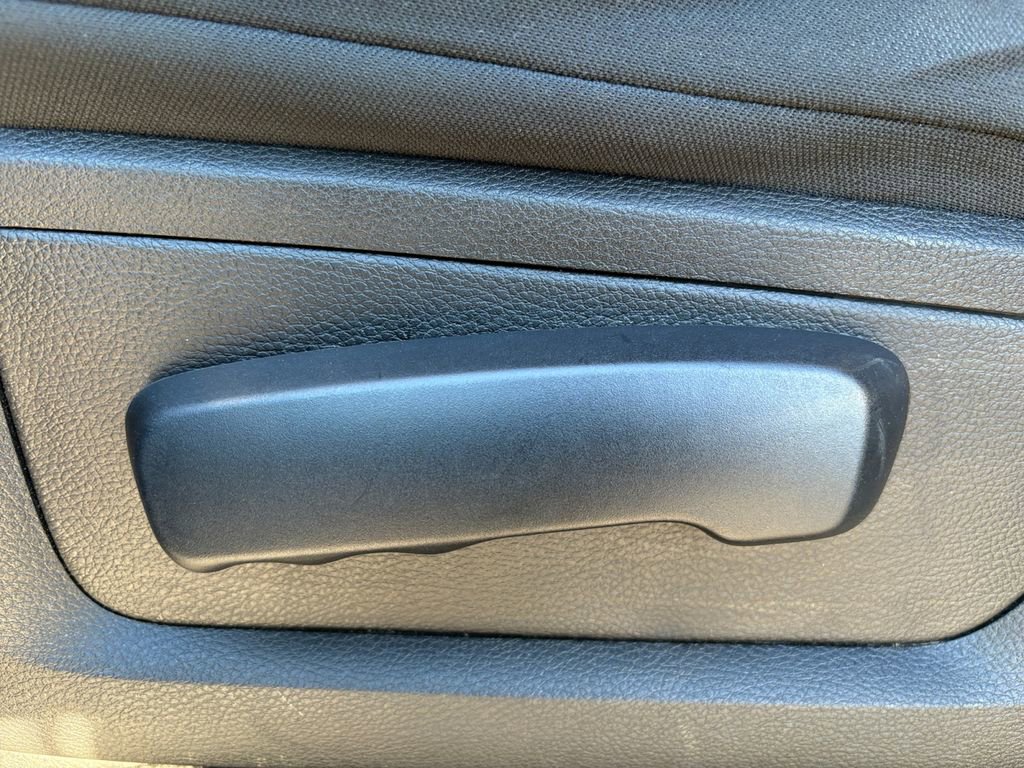 Used 2024 RAM 1500 Classic SLT image 12