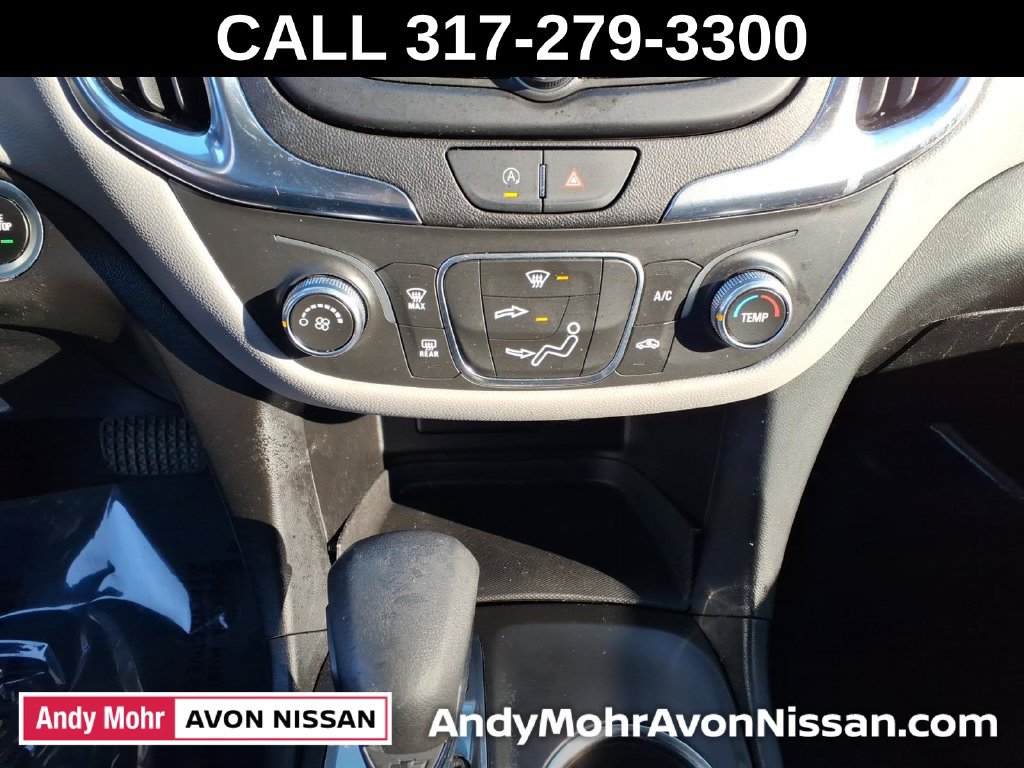 Used 2022 Chevrolet Equinox LS AWD/4WD image 32