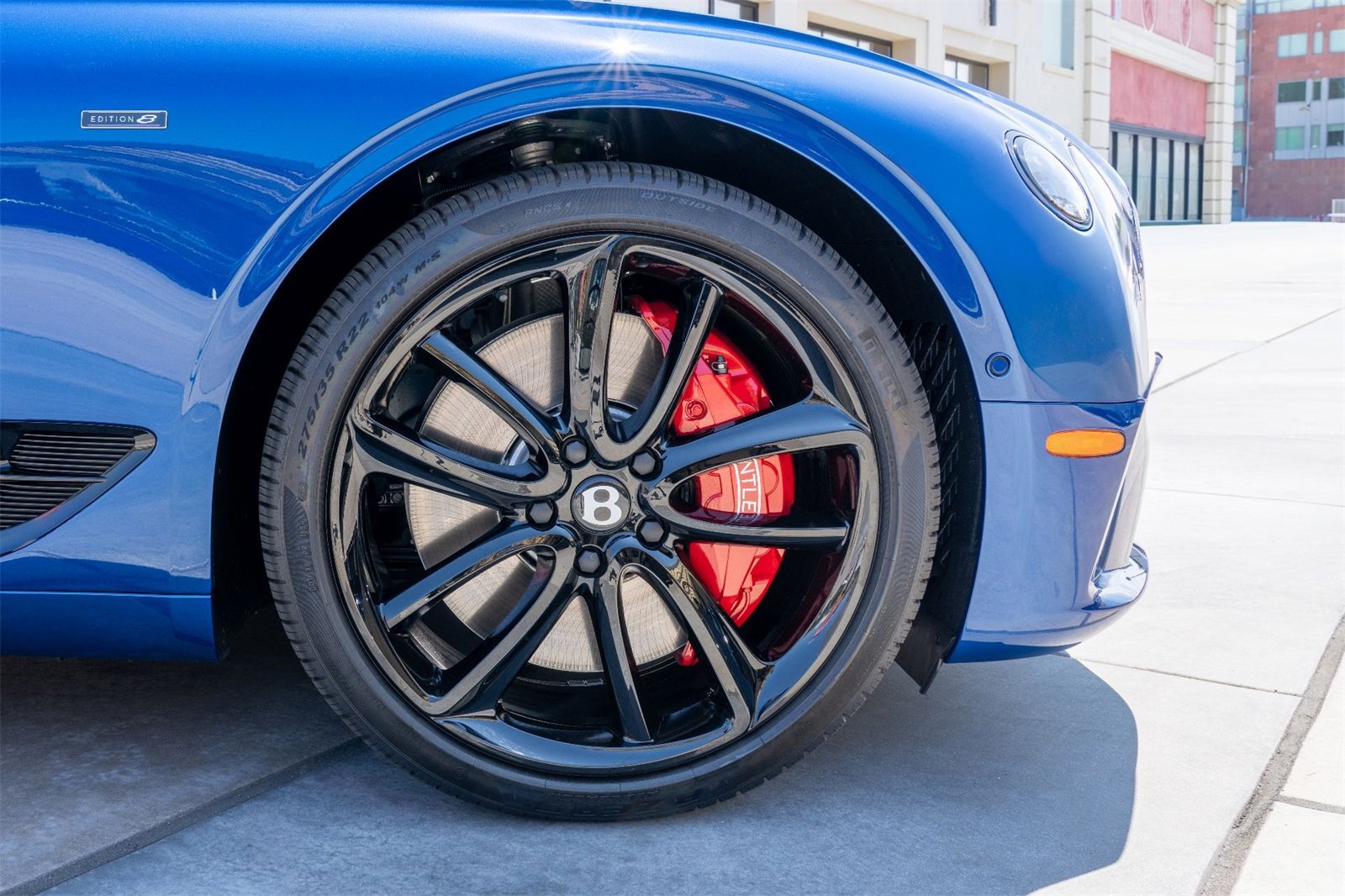 Used 2024 Bentley Continental GT V8 image 4