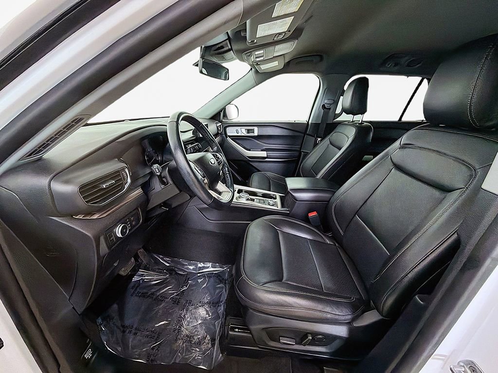 Used 2022 Ford Explorer Limited image 22