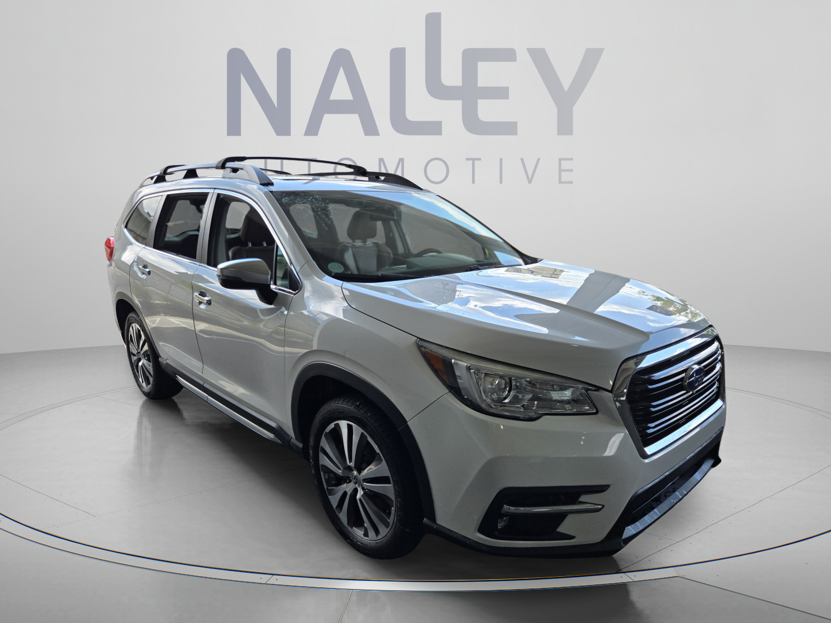 Used 2019 Subaru Ascent Touring w/ Popular Package #3 AWD/4WD image 4