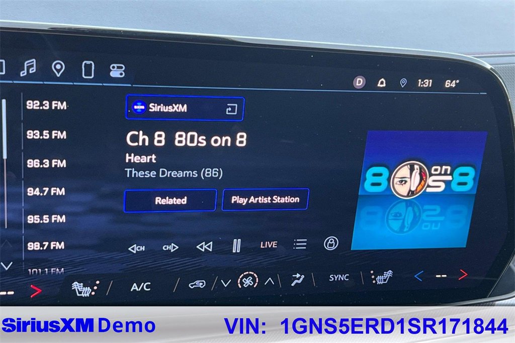 Used 2025 Chevrolet Suburban RST image 41