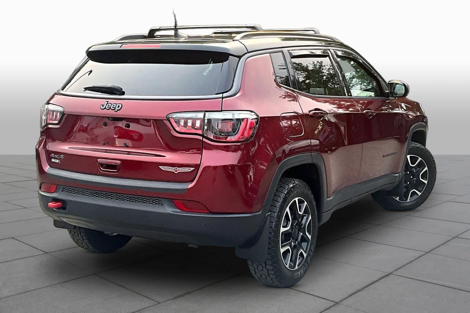 Used 2021 Jeep Compass Trailhawk AWD/4WD image 13