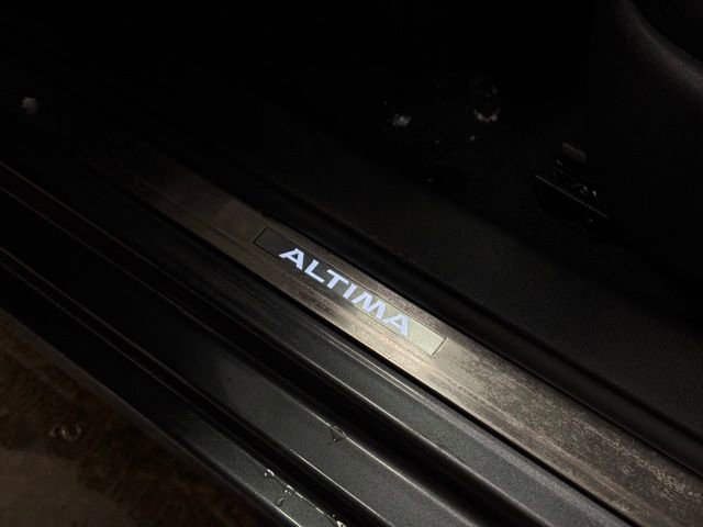 Used 2023 Nissan Altima 2.5 SL image 16